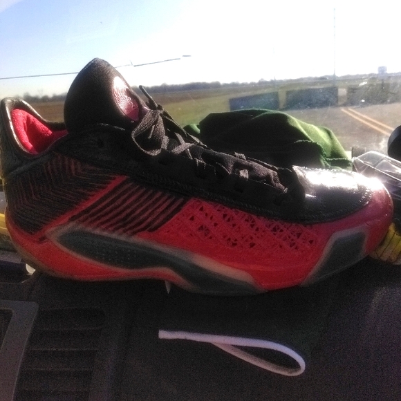 Jordan 38 (custom) - Picture 12 of 12